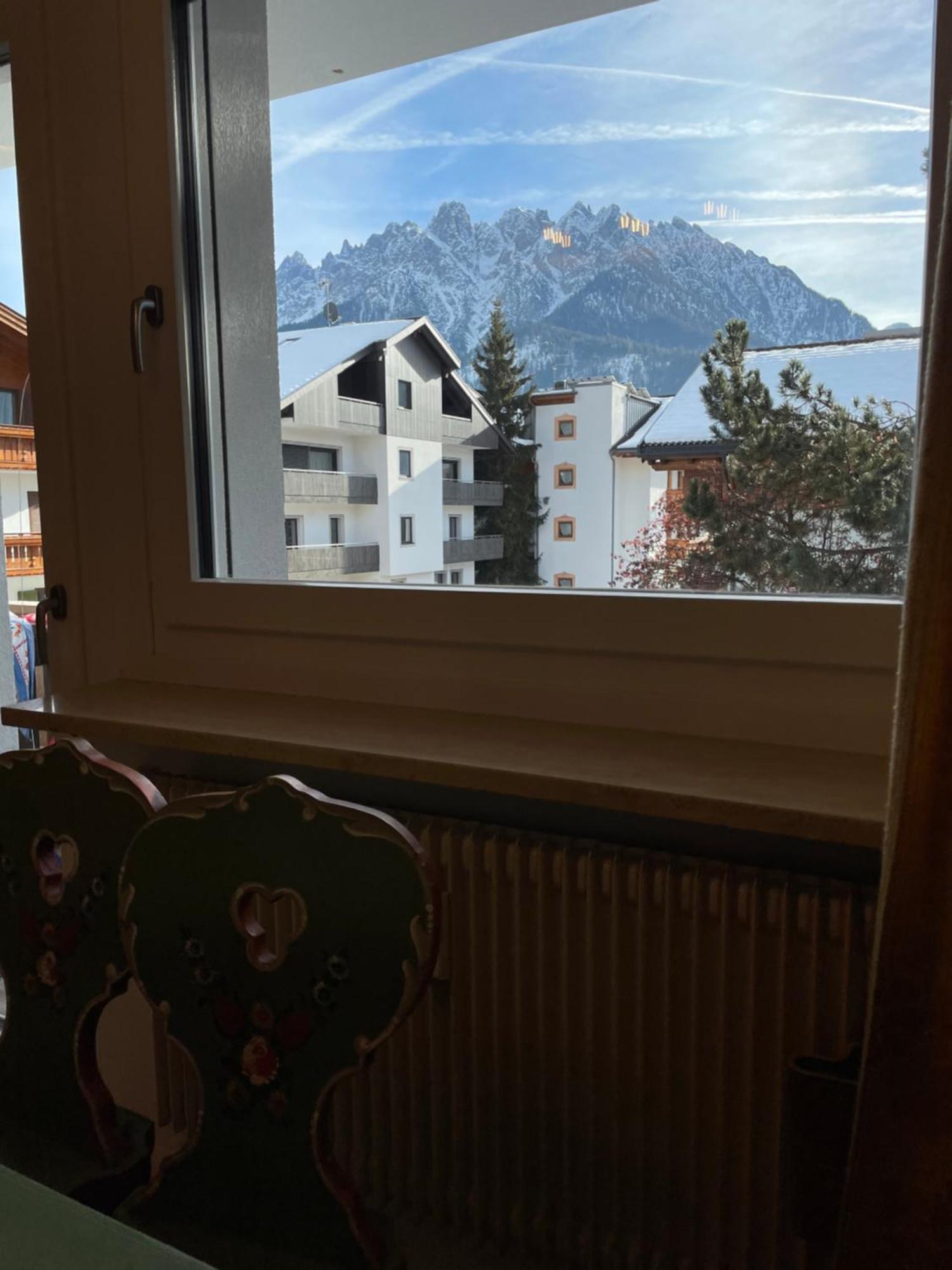 Appartamento A Dobbiaco Nel Cuore Delle Dolomiti Exterior photo